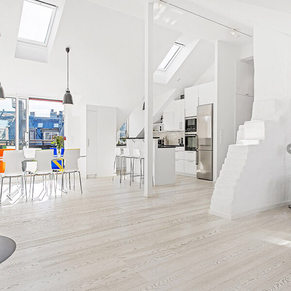 4 Lagga Golv 1 600x600